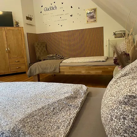 Dorfstuebli - Gemuetliche Und Ruhige In Ortsrandlage Guest house Alt Schonau